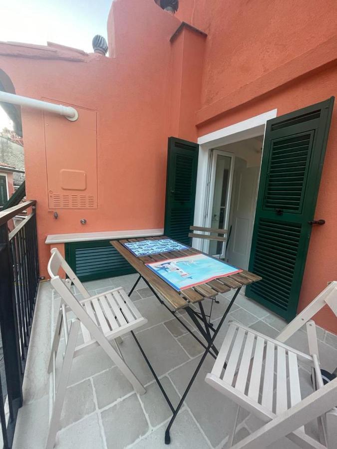 Suite Ventidue - Fronte Mare Lerici Ngoại thất bức ảnh
